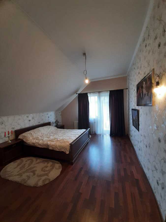 Продажа дома 204 м², Б/н, 77