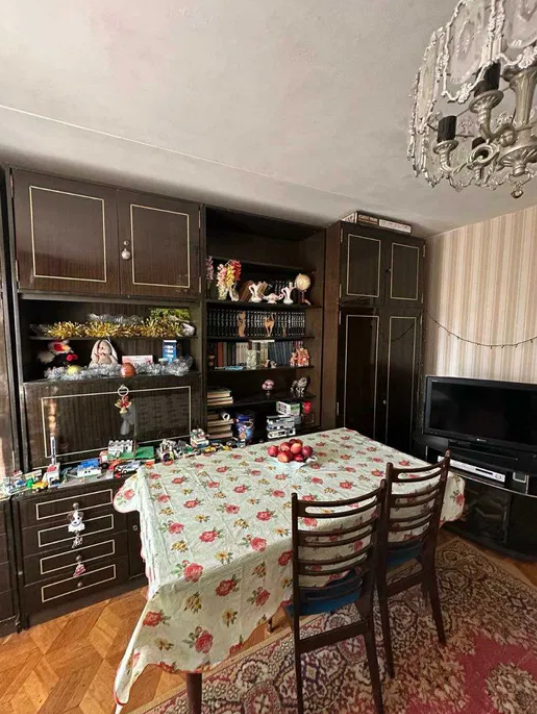 Продажа 4-комнатной квартиры 99 м², Посмитного ул.