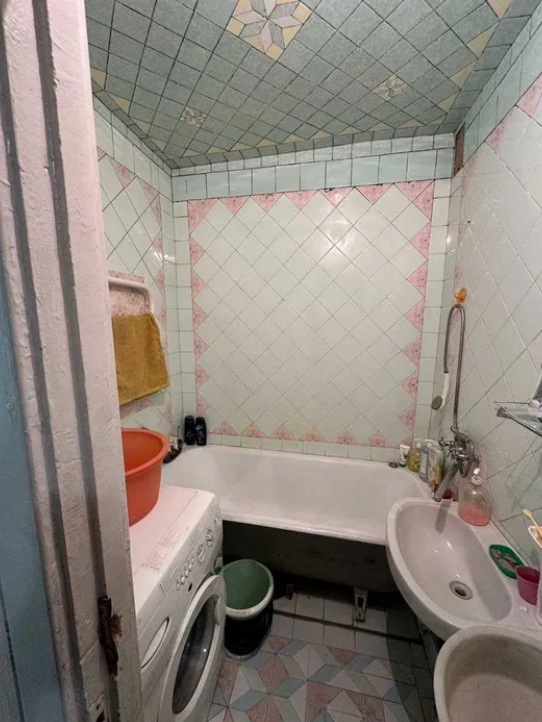 Продажа 4-комнатной квартиры 99 м², Посмитного ул.