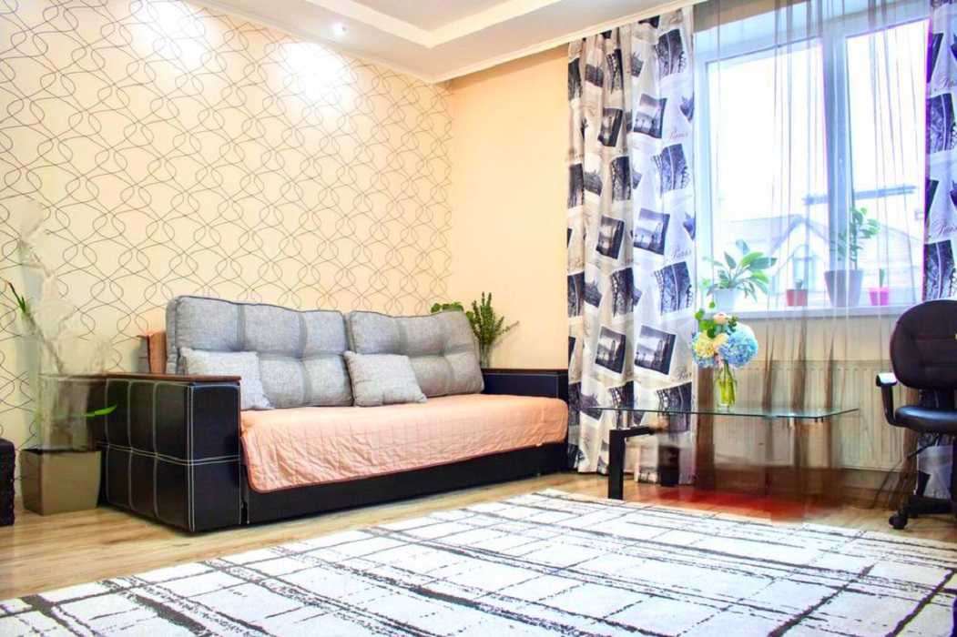 Продаж 1-кімнатної квартири 38 м², Львівська вул., 51