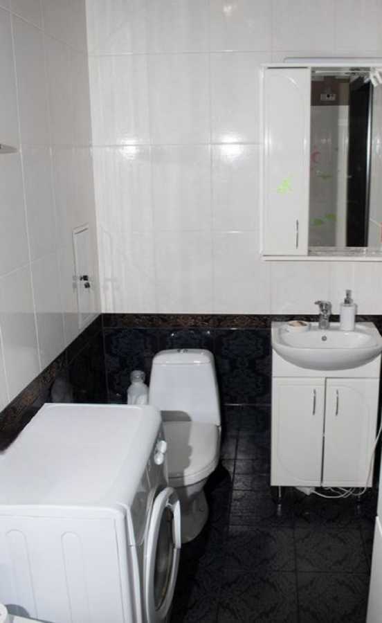 Продаж 1-кімнатної квартири 38 м², Львівська вул., 51
