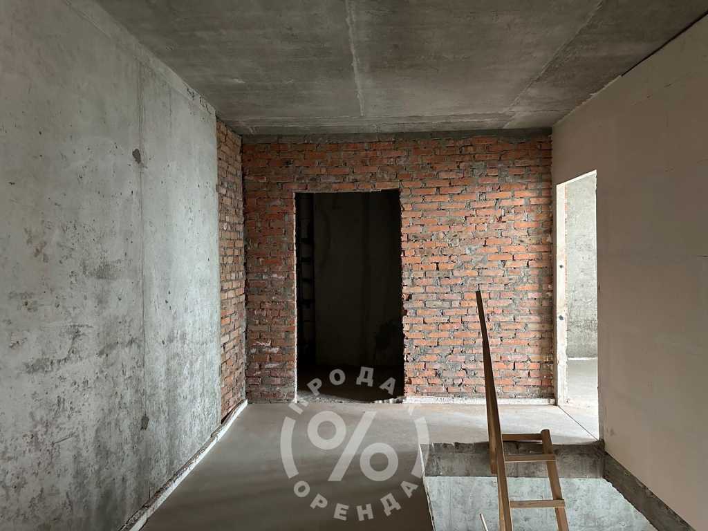Продажа 5-комнатной квартиры 142 м², Полевая ул., 38