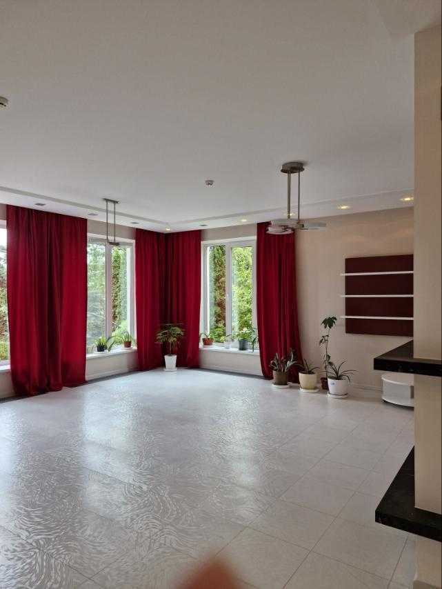 Продажа дома 363 м², Берковецкая ул.