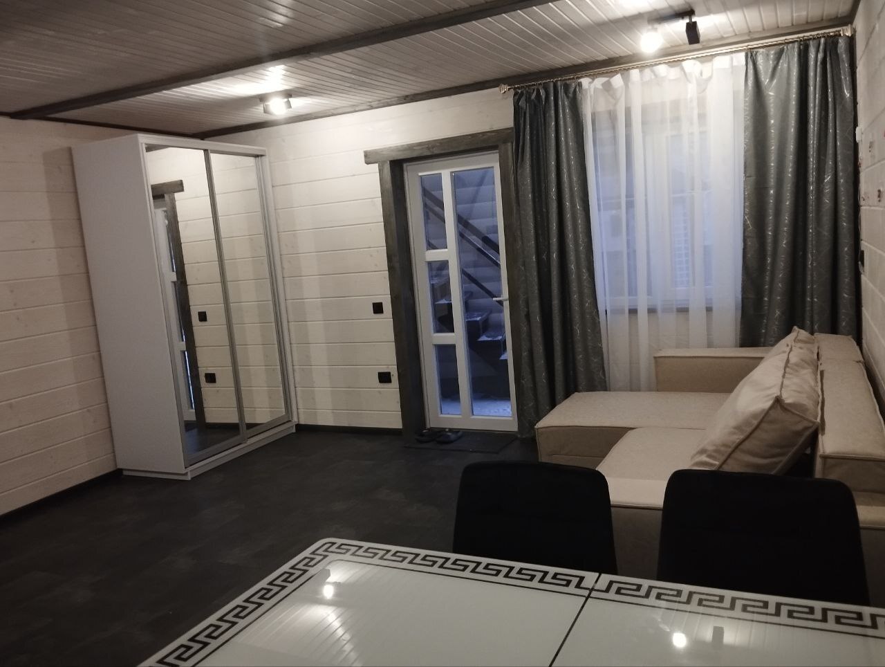 Коттедж посуточно 110 м²