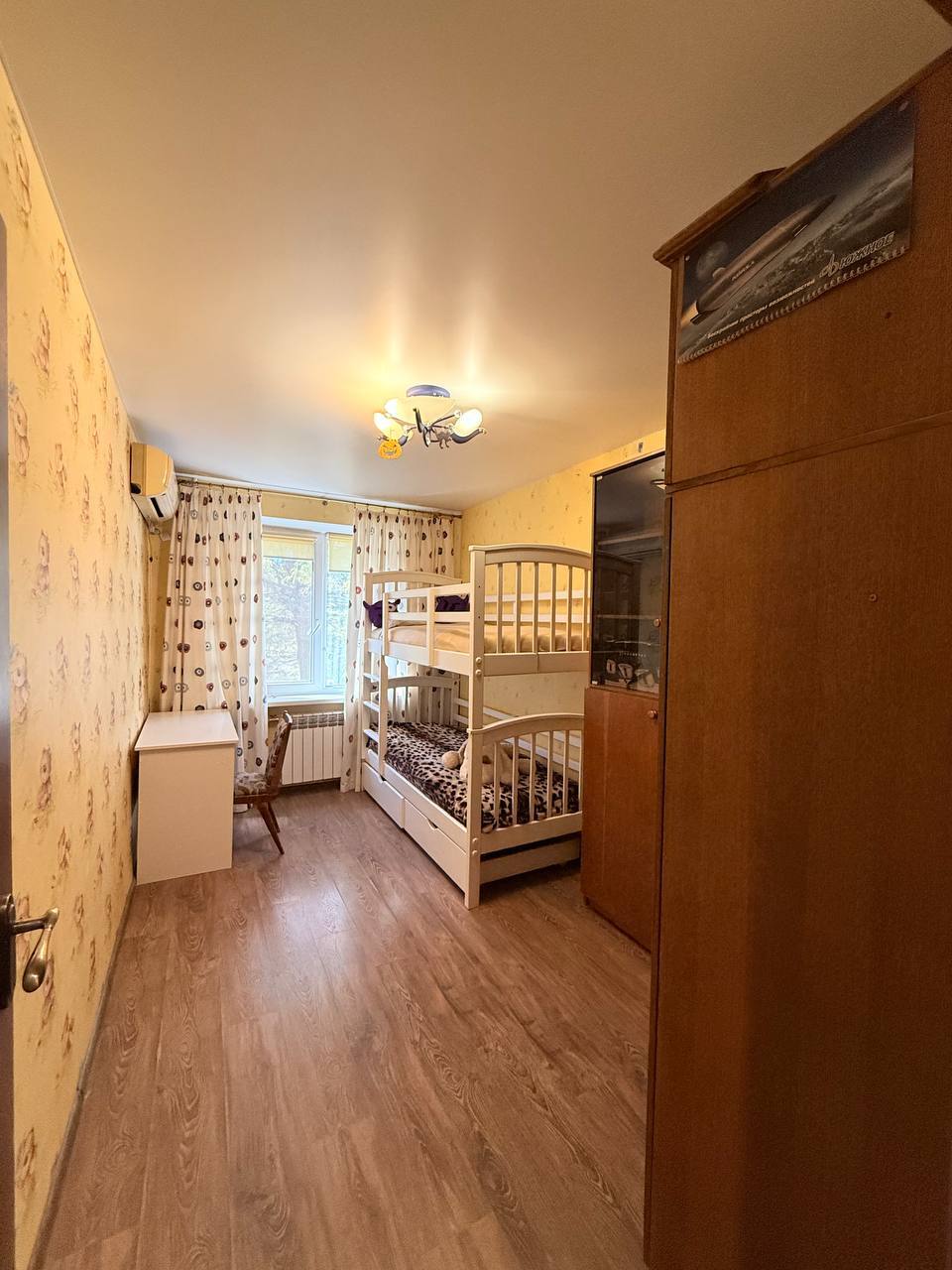 Оренда 2-кімнатної квартири 50 м², Михайла Драгоманова вул.