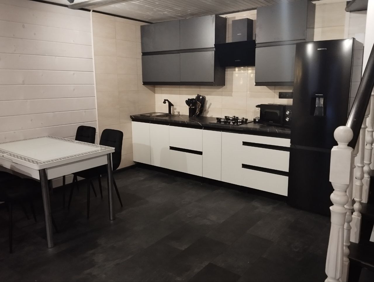 Коттедж посуточно 90 м²
