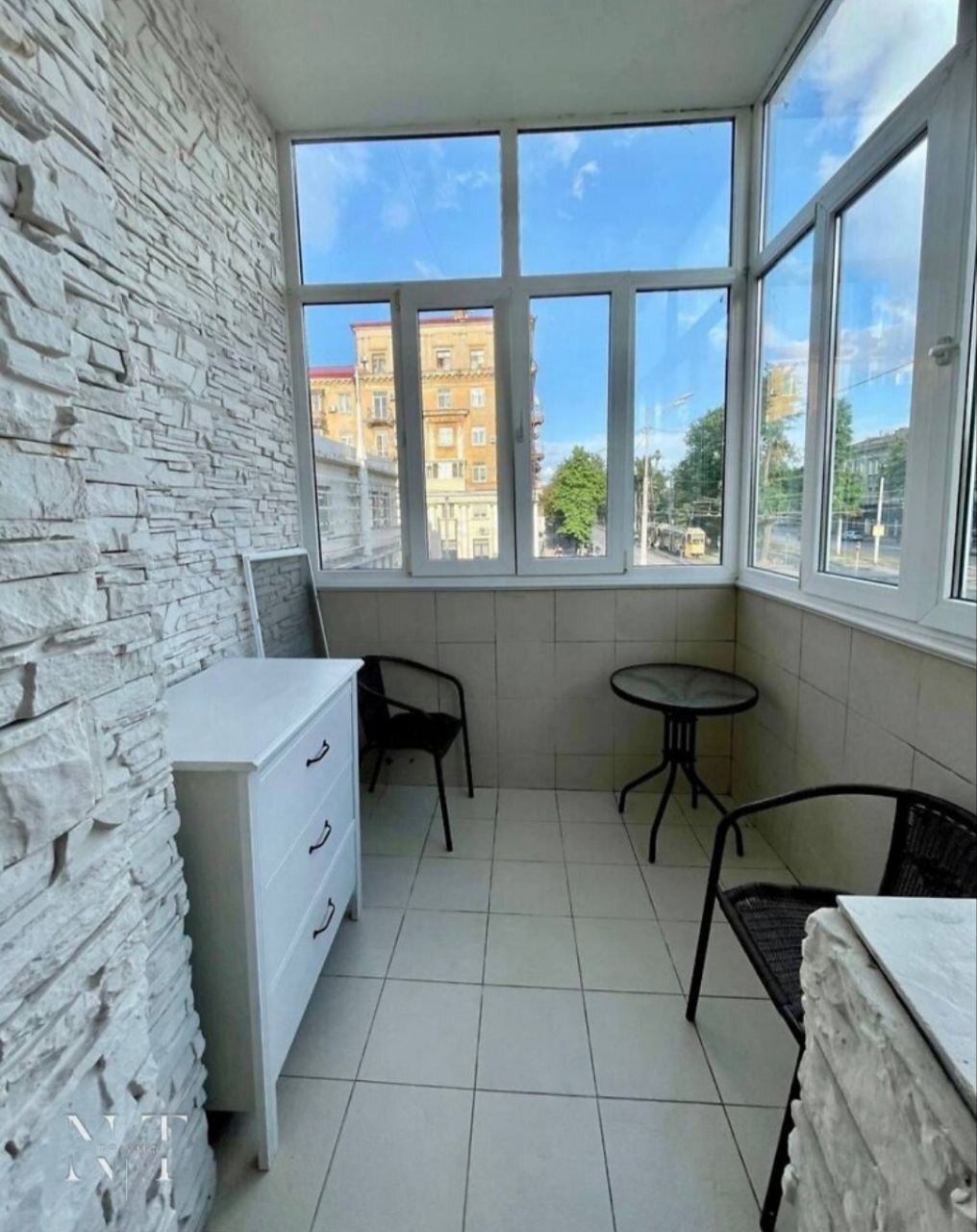 Продажа 3-комнатной квартиры 75 м², Дмитрия Яворницкого просп.