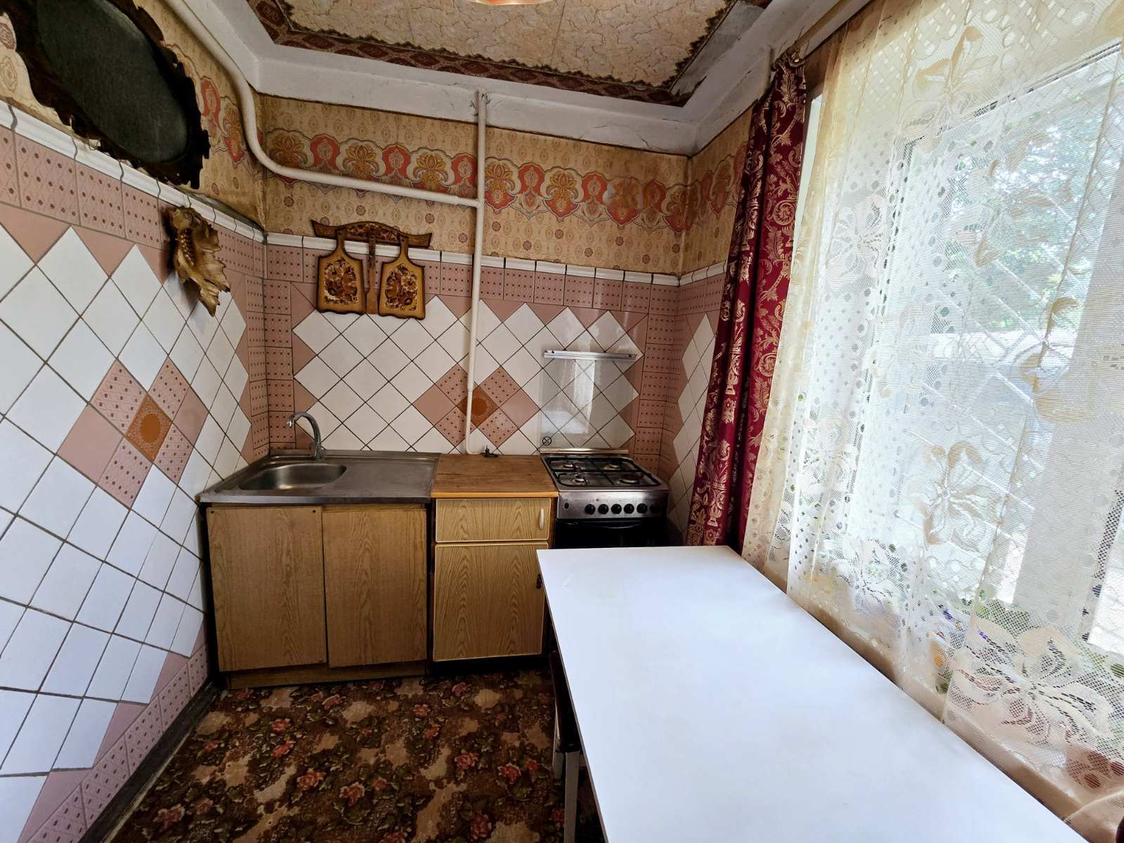 Продажа 3-комнатной квартиры 64 м², Гагарина просп.