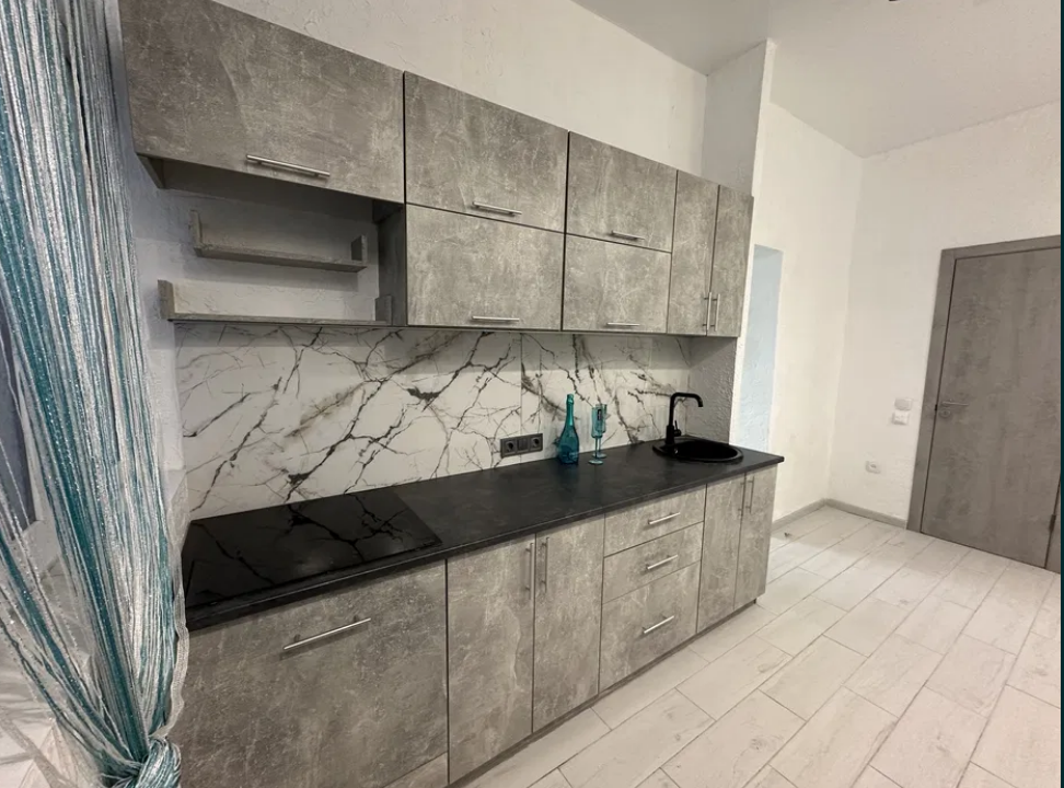 Продажа 1-комнатной квартиры 37 м², Екатерининская ул.