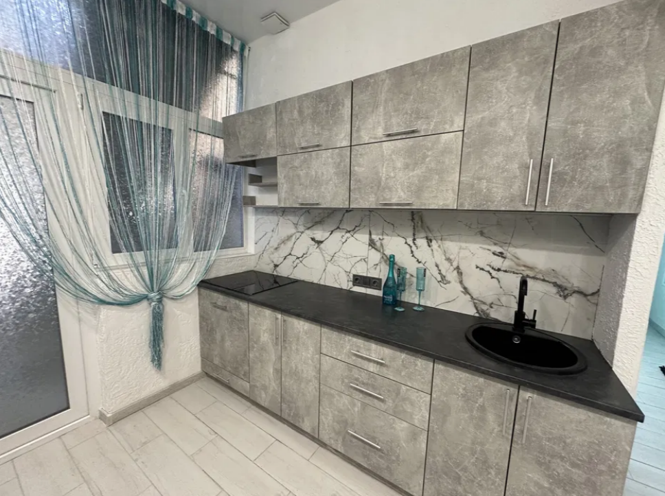 Продажа 1-комнатной квартиры 37 м², Екатерининская ул.