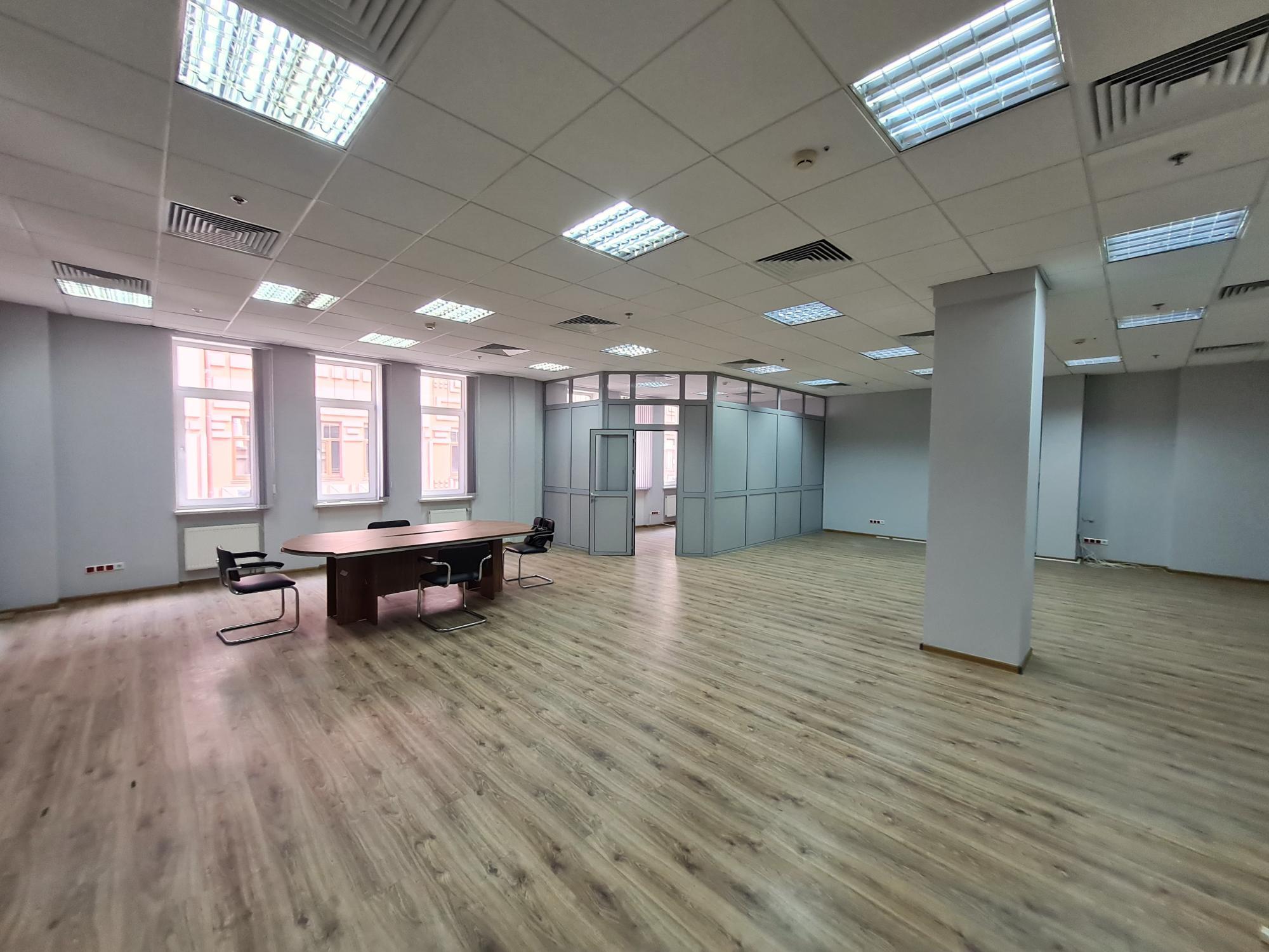 Аренда офиса 131.6 м², Верхний Вал ул., 4А