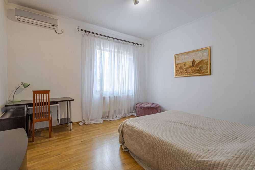 Продаж будинку 471 м², Зоряна, 8