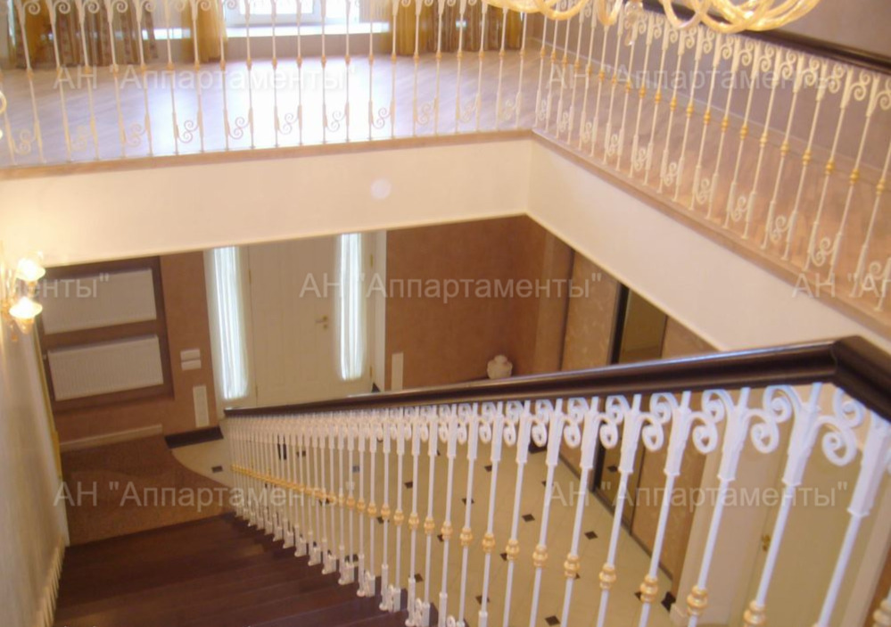 Аренда дома 850 м², Алексея Деревянко ул.