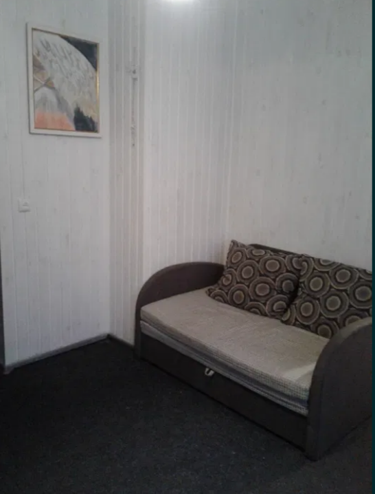 Продаж 2-кімнатної квартири 32 м², Книжный пров.