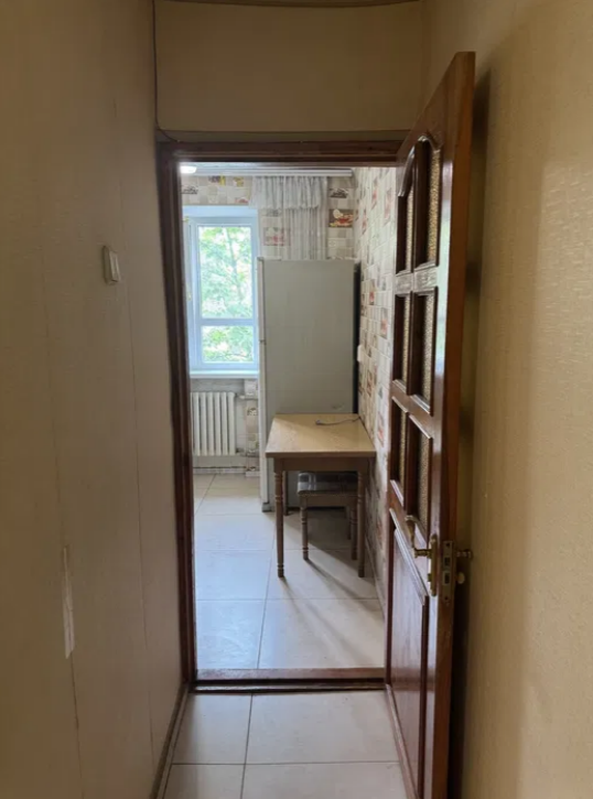 Продажа 2-комнатной квартиры 49 м², Клубничный пер.