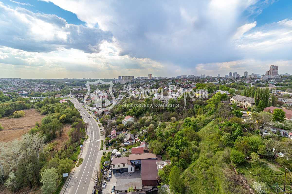 Продажа 2-комнатной квартиры 97 м², Владимира Брожка ул., 70