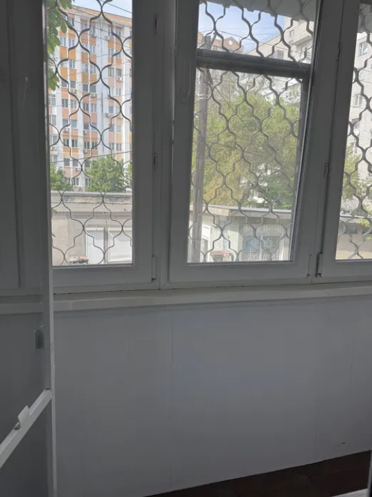 Продажа 1-комнатной квартиры 43 м², Небесной Сотни просп.