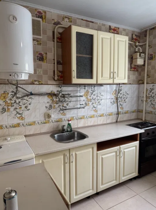 Продажа 1-комнатной квартиры 43 м², Небесной Сотни просп.