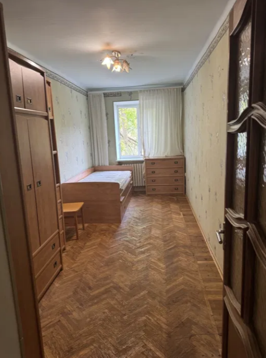 Продажа 1-комнатной квартиры 43 м², Небесной Сотни просп.
