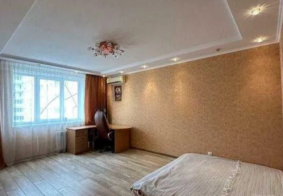 Продаж 1-кімнатної квартири 53 м², Костанді вул.