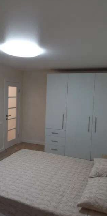 Продажа 2-комнатной квартиры 48 м², Инглези ул.