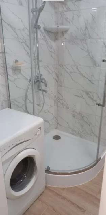 Продажа 2-комнатной квартиры 48 м², Инглези ул.