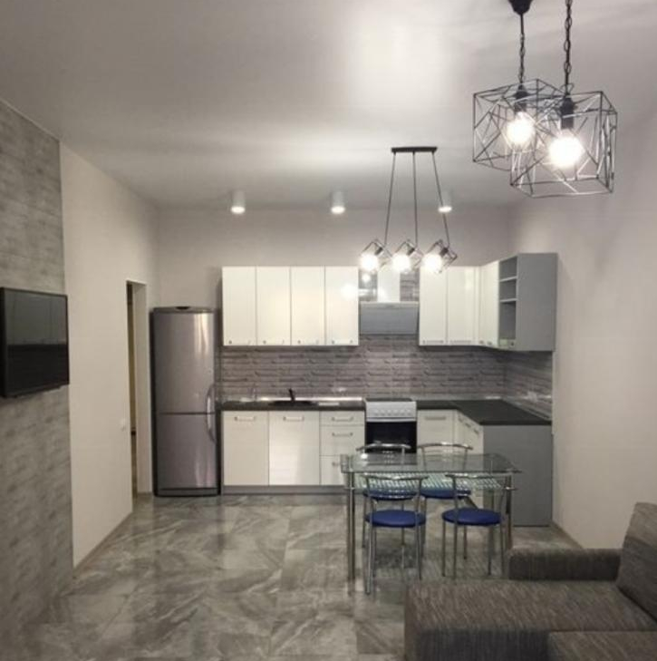 Продажа 2-комнатной квартиры 96 м², Макаренко ул.