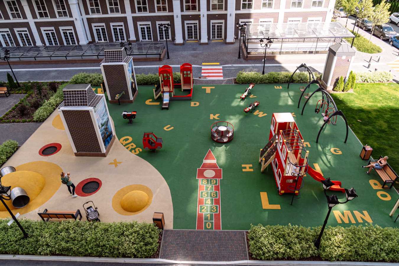 Продажа 1-комнатной квартиры 41 м², Михаила Максимовича ул., 24