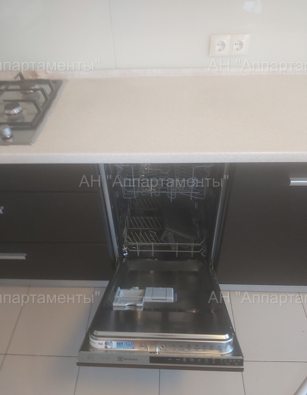 Продажа 3-комнатной квартиры 90 м², Свободы ул.