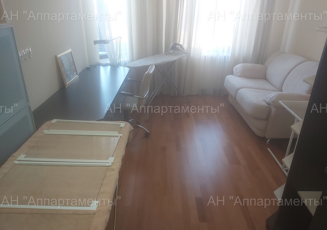 Продажа 3-комнатной квартиры 90 м², Свободы ул.