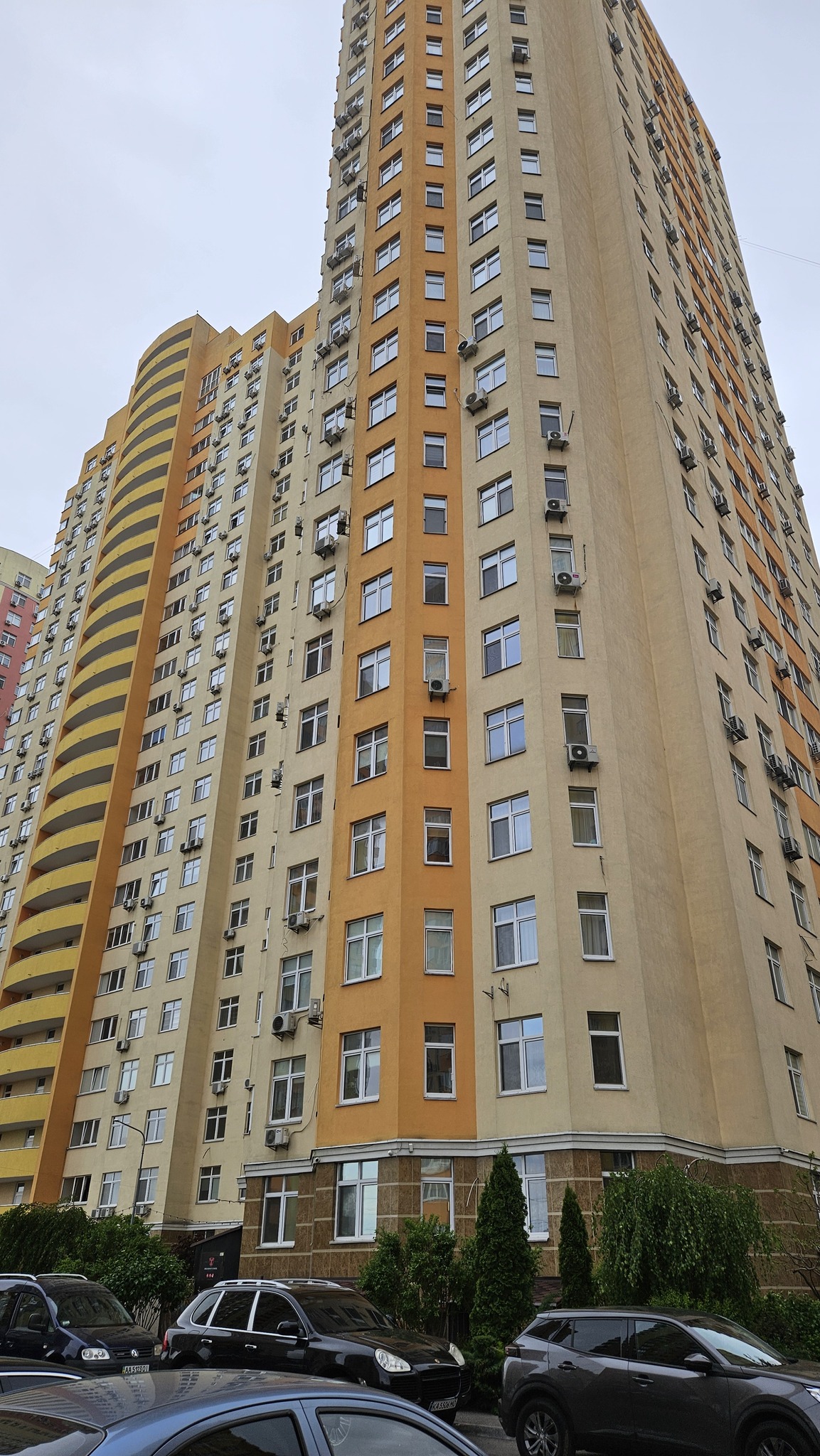Аренда 1-комнатной квартиры 45 м², Семьи Кульженков ул., 35