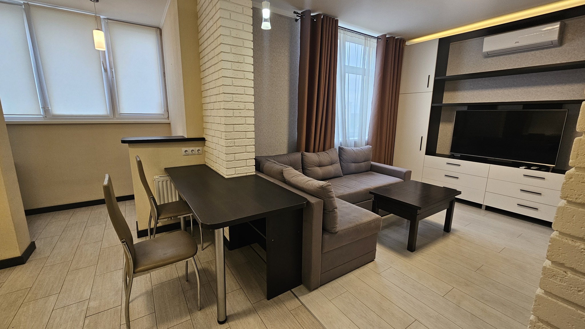 Аренда 1-комнатной квартиры 45 м², Семьи Кульженков ул., 35