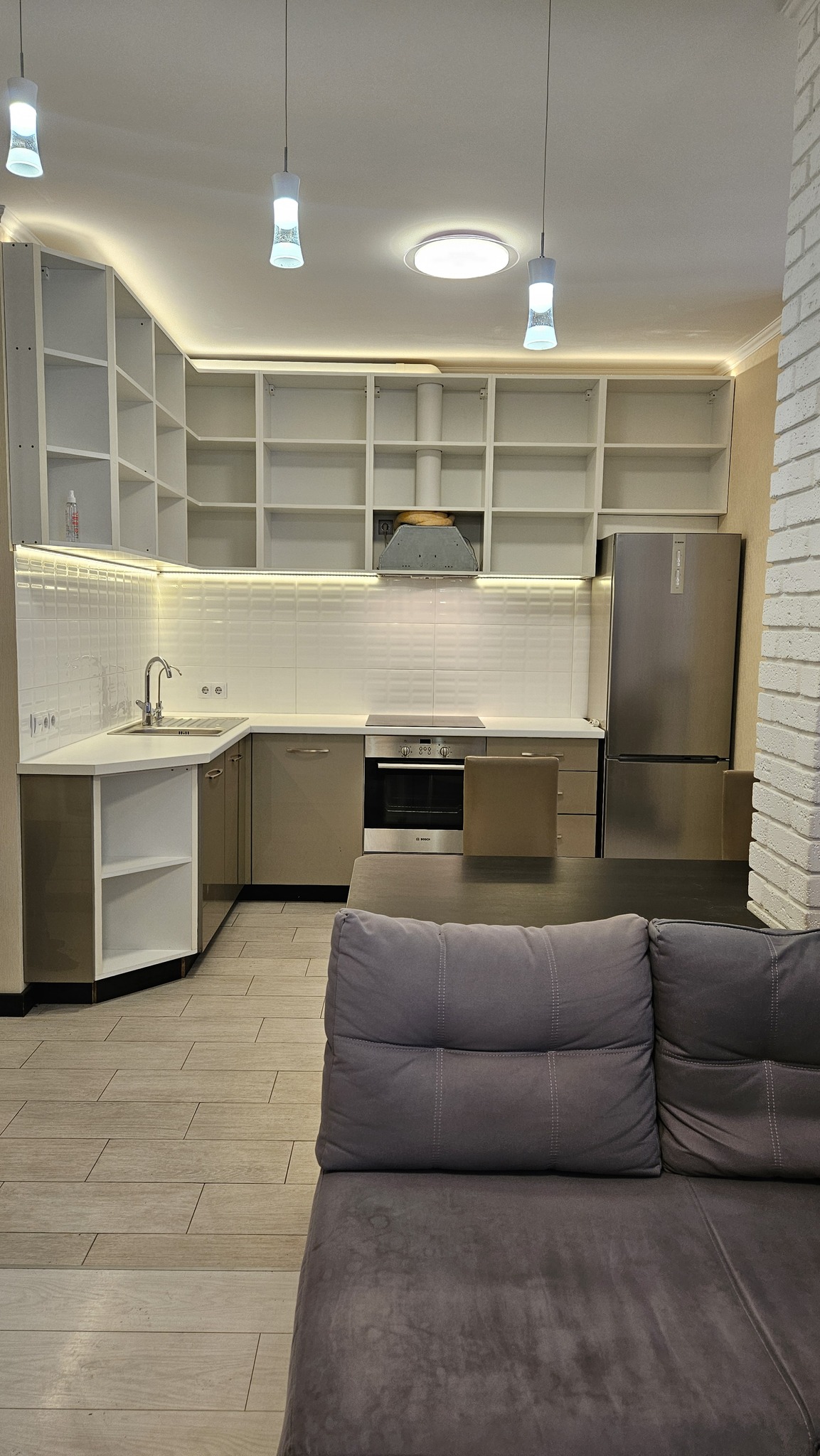 Аренда 1-комнатной квартиры 45 м², Семьи Кульженков ул., 35