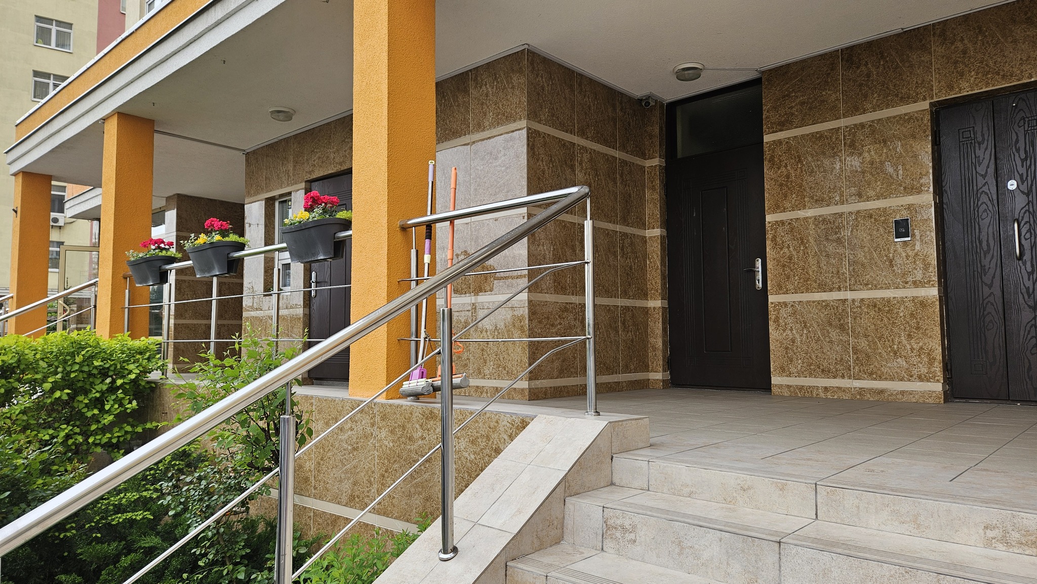 Аренда 1-комнатной квартиры 45 м², Семьи Кульженков ул., 35