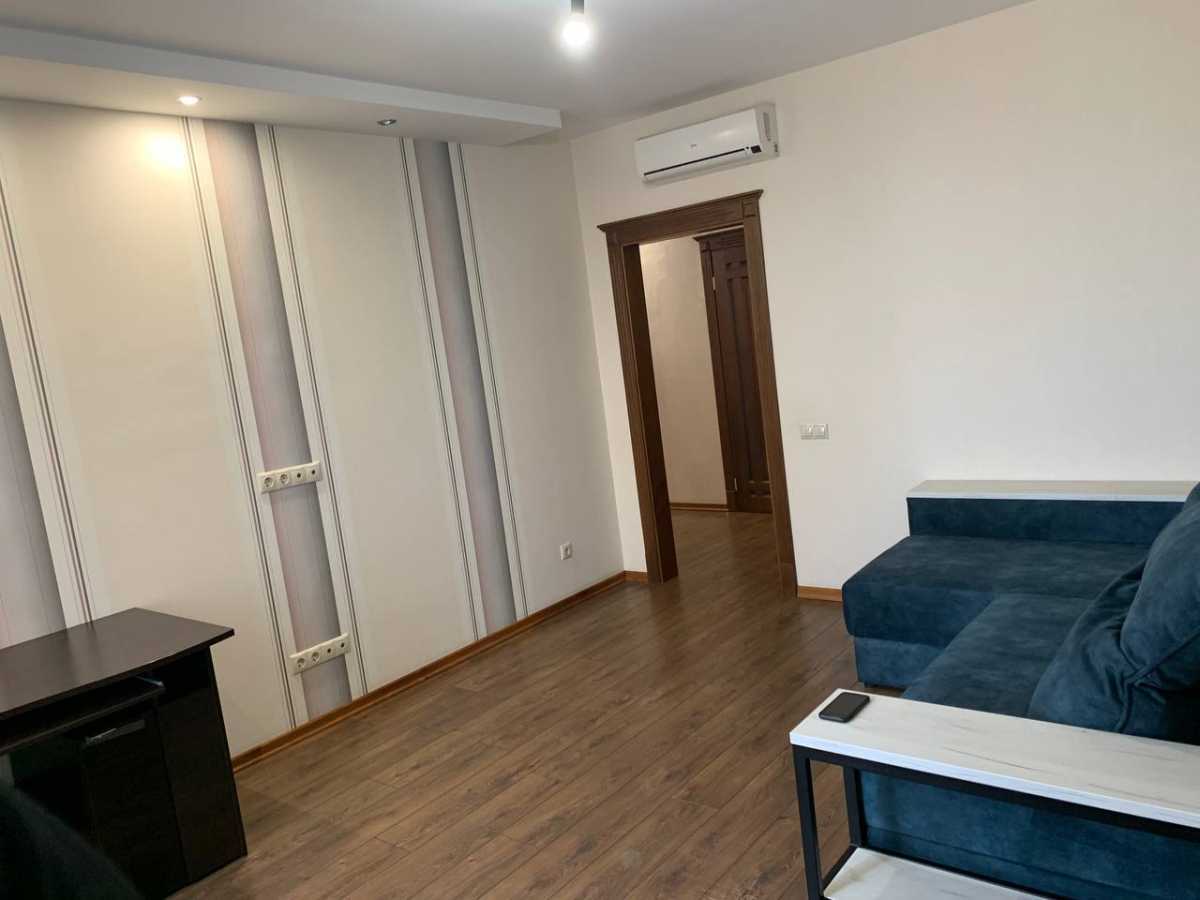 Оренда 3-кімнатної квартири 120 м², Валерія Лобановського просп., 6Д