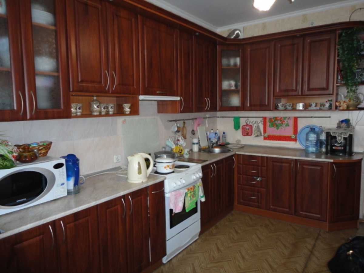 Оренда кімнати/частини квартири, Срібнокільська вул., 24
