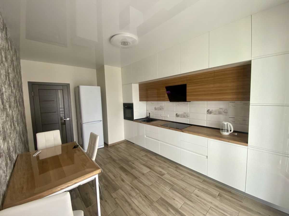 Оренда 1-кімнатної квартири 48 м², Воскресенська вул., 18А