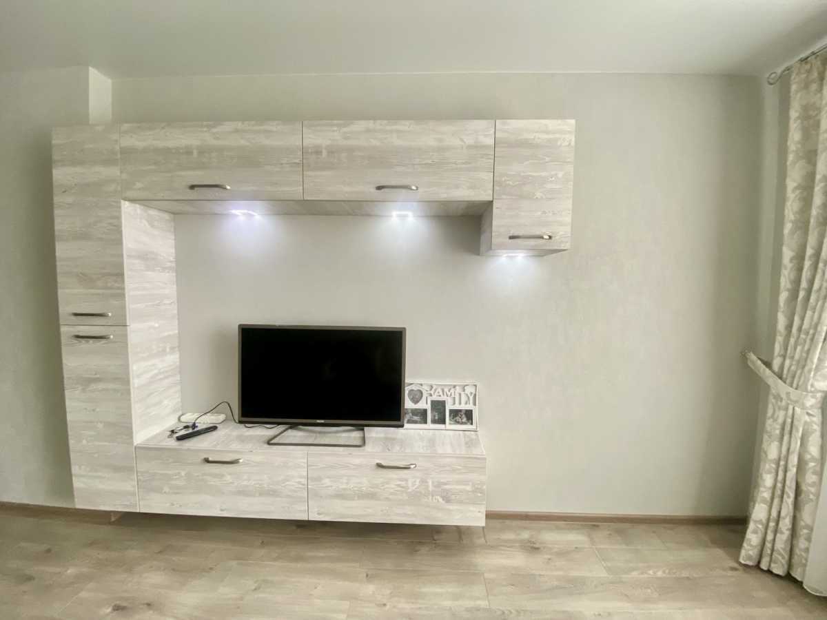 Оренда 1-кімнатної квартири 48 м², Воскресенська вул., 18А