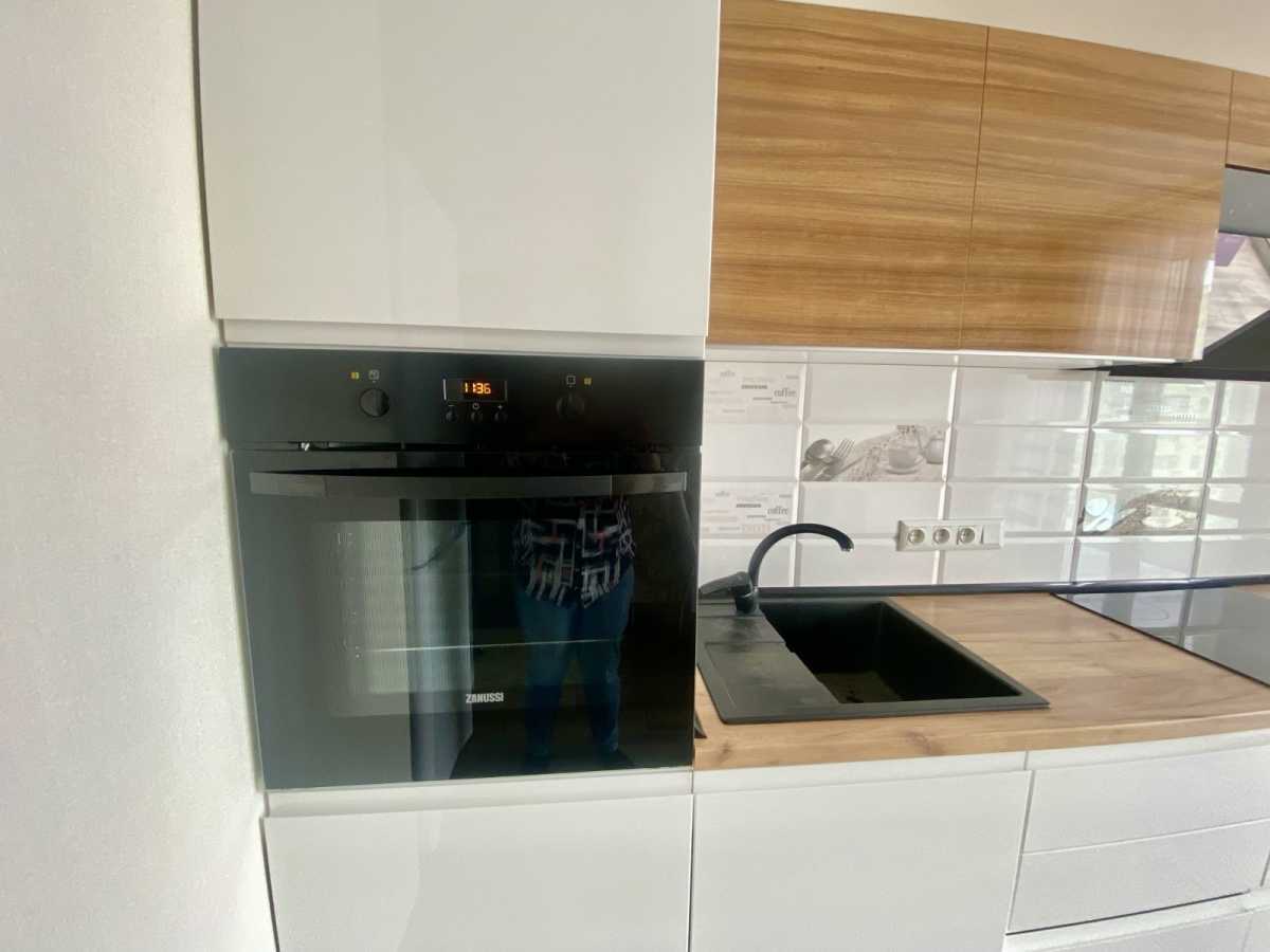 Оренда 1-кімнатної квартири 48 м², Воскресенська вул., 18А