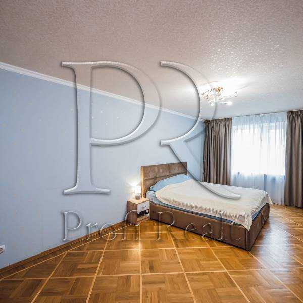 Продаж 3-кімнатної квартири 104 м², Миколи Бажана просп., 30