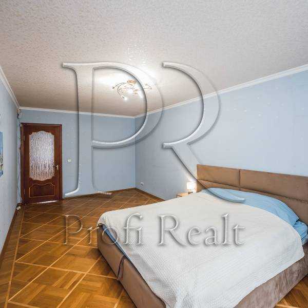 Продаж 3-кімнатної квартири 104 м², Миколи Бажана просп., 30