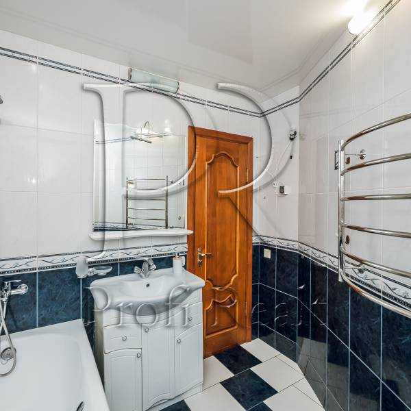 Продаж 3-кімнатної квартири 104 м², Миколи Бажана просп., 30