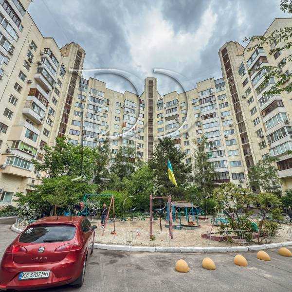 Продаж 3-кімнатної квартири 104 м², Миколи Бажана просп., 30