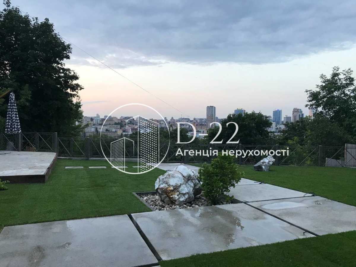 Продажа дома 300 м², Огородная ул., 28