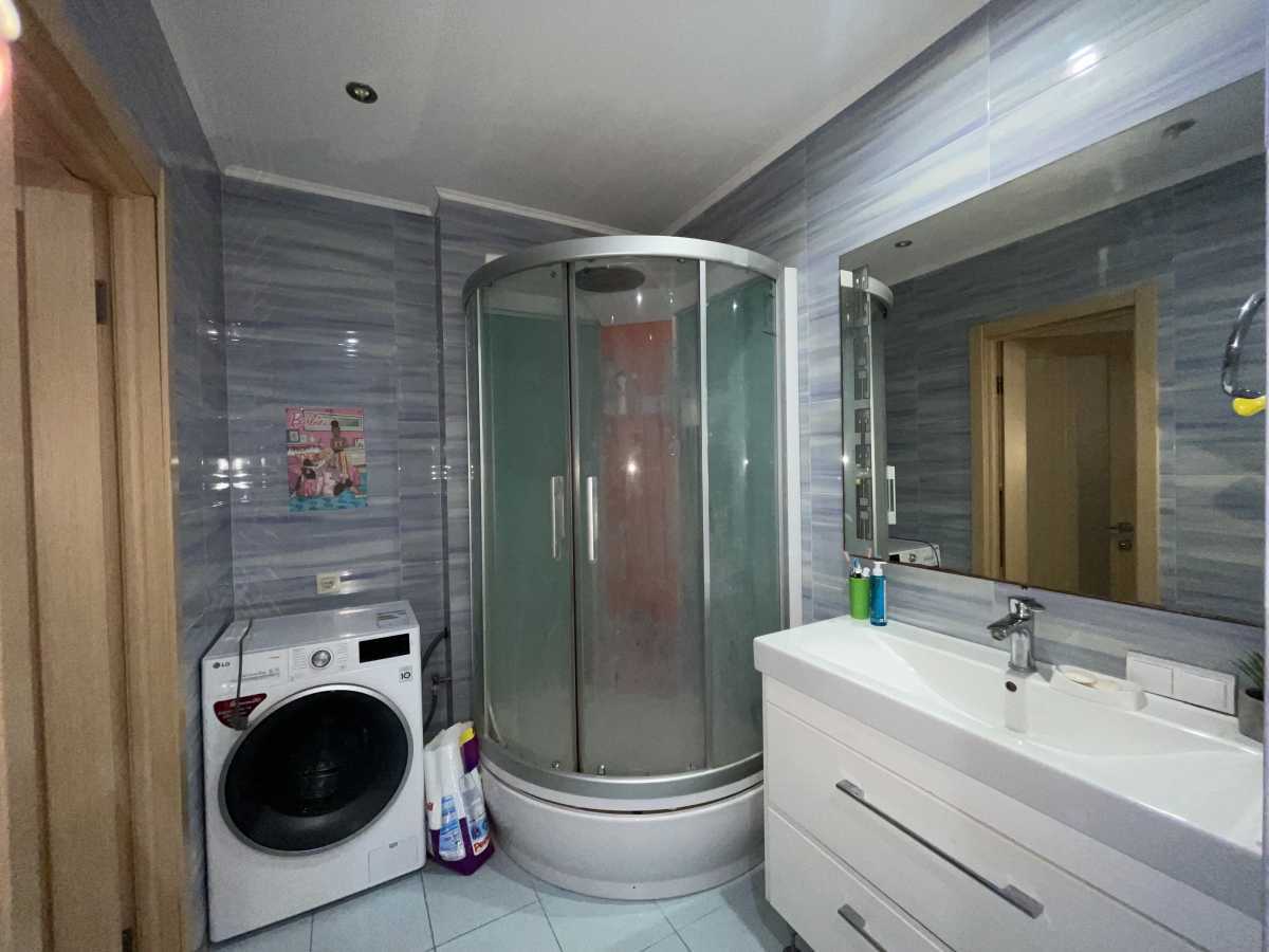 Продаж 3-кімнатної квартири 93 м², Петра Григоренка просп., 1А