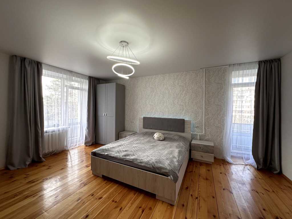 Продажа 2-комнатной квартиры 74 м², Сосновый микрорайон ул., 1