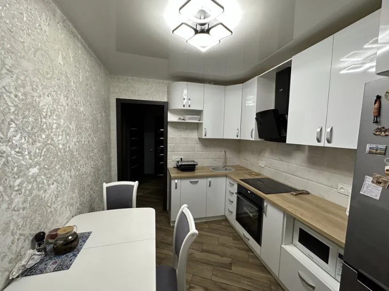 Продаж 2-кімнатної квартири 58 м², Холодногірська вул.