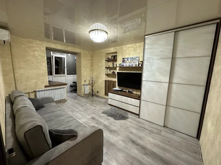 Продаж 2-кімнатної квартири 58 м², Холодногірська вул.