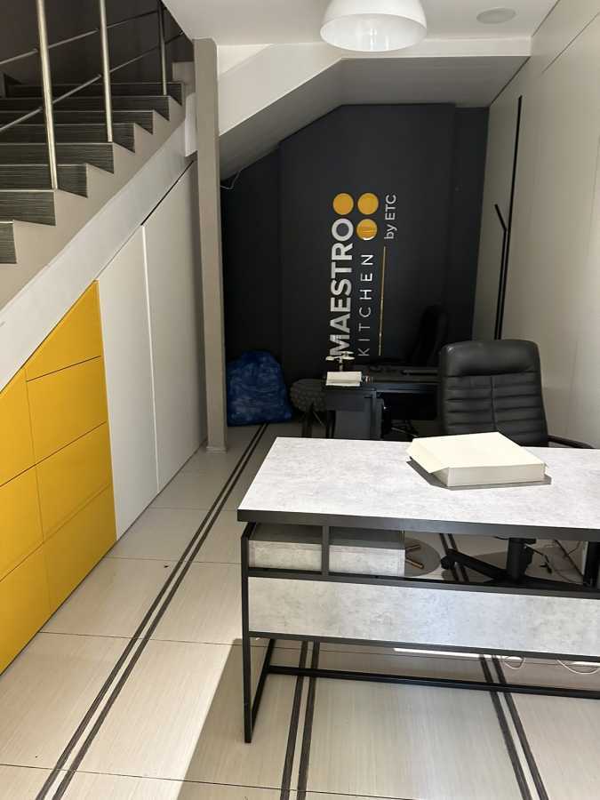 Оренда офісу 200 м², Маршала Тимошенка вул., 21