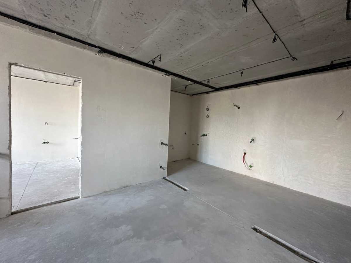 Продажа 2-комнатной квартиры 76 м², Михаила Максимовича ул., 32Б